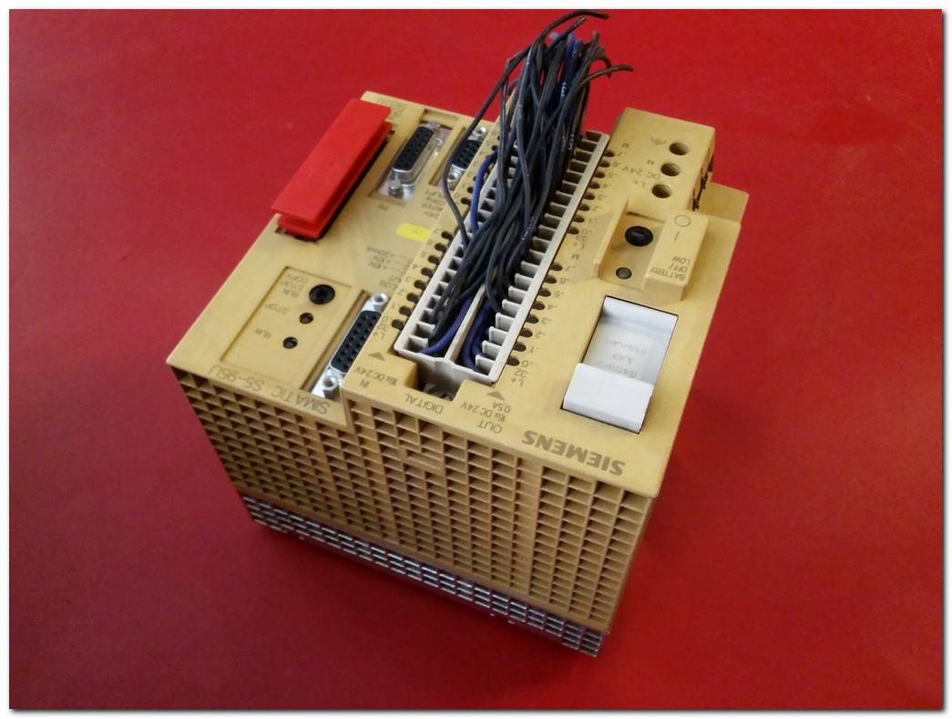 SIEMENS 6ES5 095-8MA04 SIMATIC S5 CPU PLC