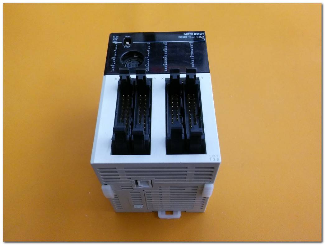 MITSUBISHI FX3UC-64MT-D MELSEC PROGRAMMABLE CONTROLLER PLC