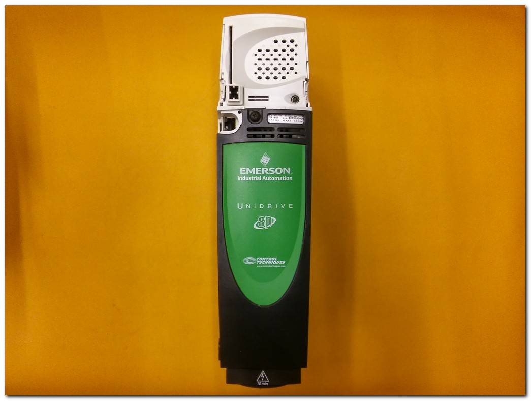 EMERSON SP1405 SP 1405 UNIDRIVE 3KW-4KW SÜRÜCÜ 3 KW - 4 KW INVERTER CONTROL TECHNIQUES