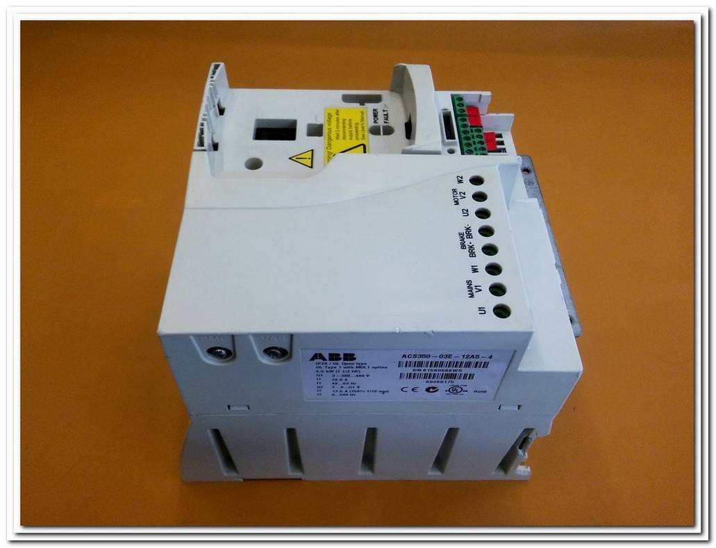 ABB ACS350-03E-12A5-4 5,5KW SÜRÜCÜ 5,5 KW INVERTER