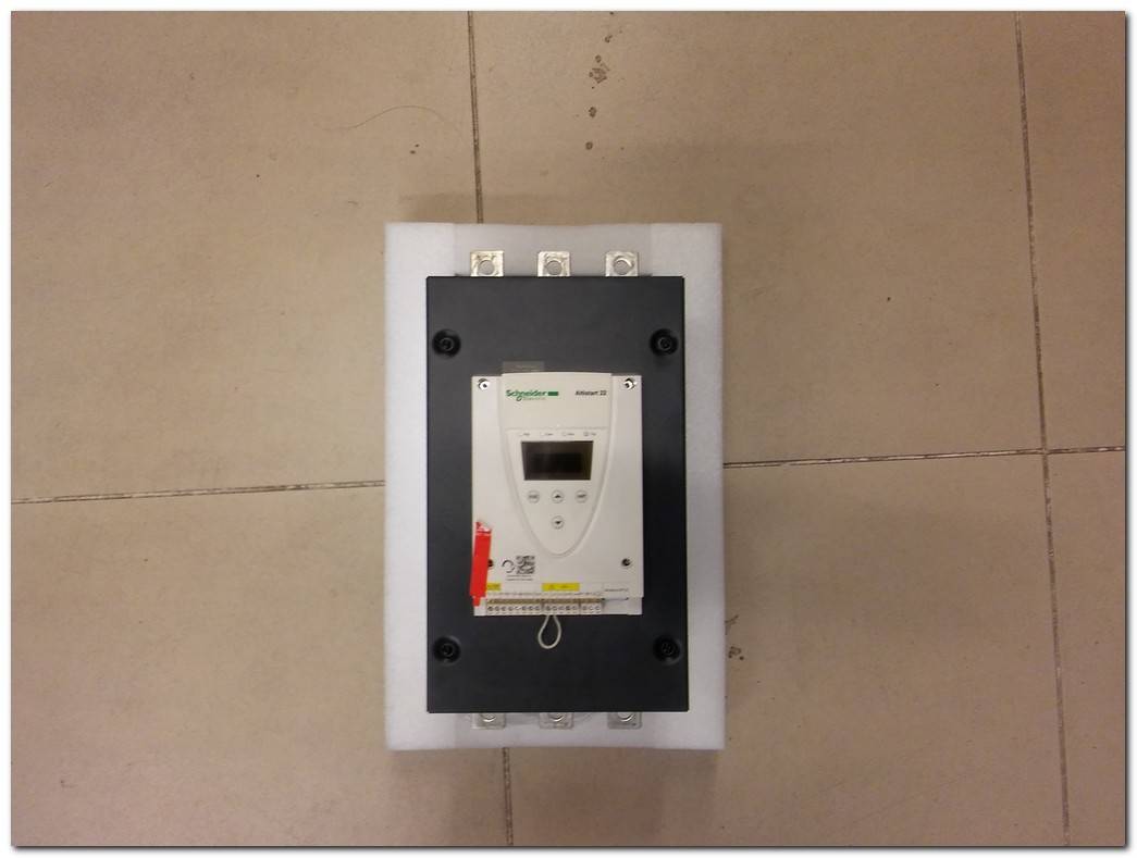 SCHNEİDER ATS22C32Q 160KW SÜRÜCÜ ALTİSTART 22 ATS22 160 KW INVERTER