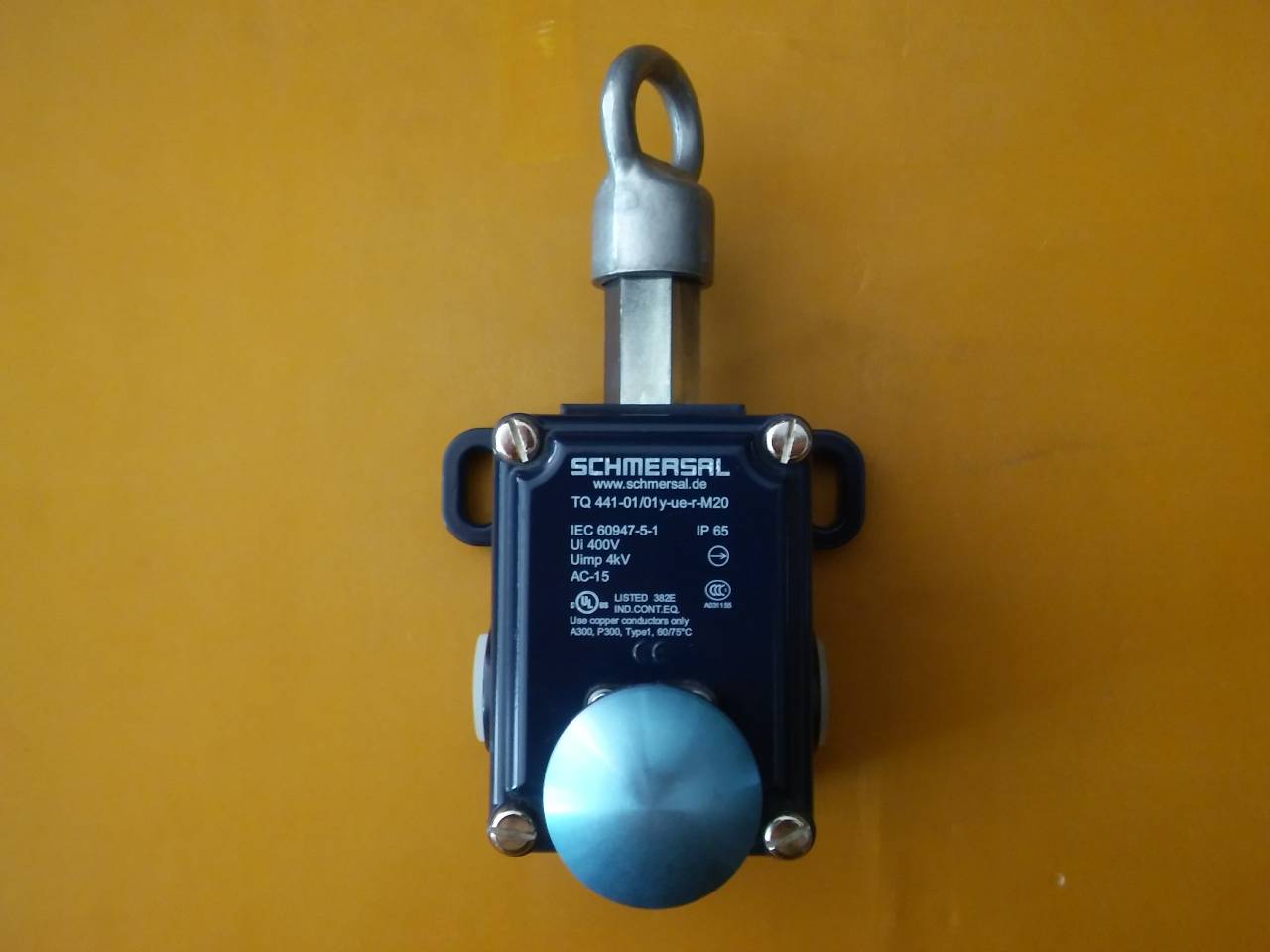 SCHMERSAL TQ 441-01-01Y-UE-R-M20 IEC 60947-5-1 SIFIR KUTULU SAFETY CABLE PULL SWITCH METAL ÇEKMELİ TEL ANAHTARI
