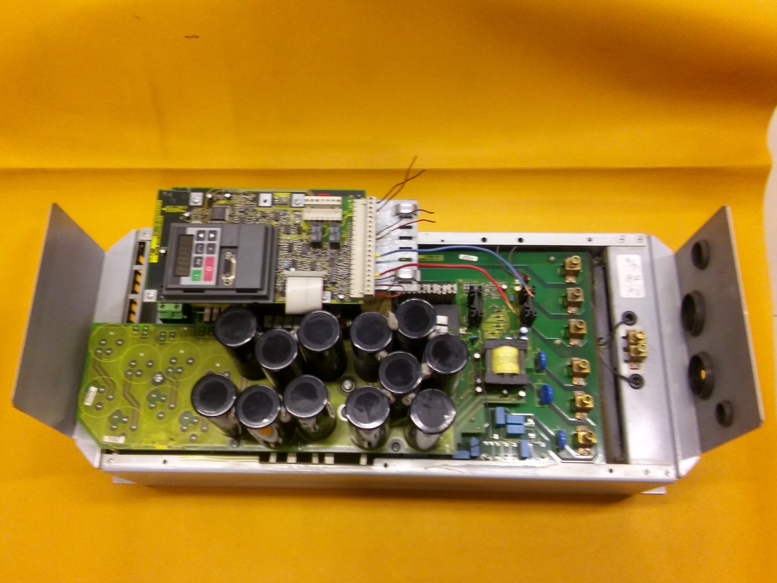 SIEMENS 6SE3224-2DJ40 MIDIMASTER VECTOR 30KW SÜRÜCÜ INVERTER DRİVE HIZ KONTROL 6SE3224