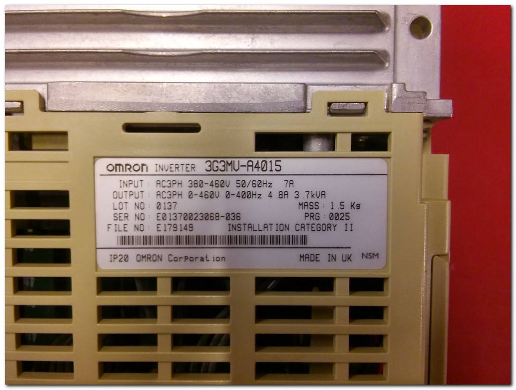 OMRON 3G3MV-A4015 3G3MV A4015 3G3MVA4015 3.7 KVA INPUT 380-460V 1.5 KW SÜRÜCÜ