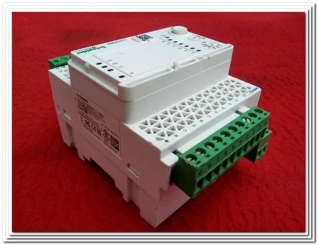 SCHNEİDER LV434063 INPUT OUTPUT MODULE GİRİŞ ÇIKIŞ MODÜLÜ
