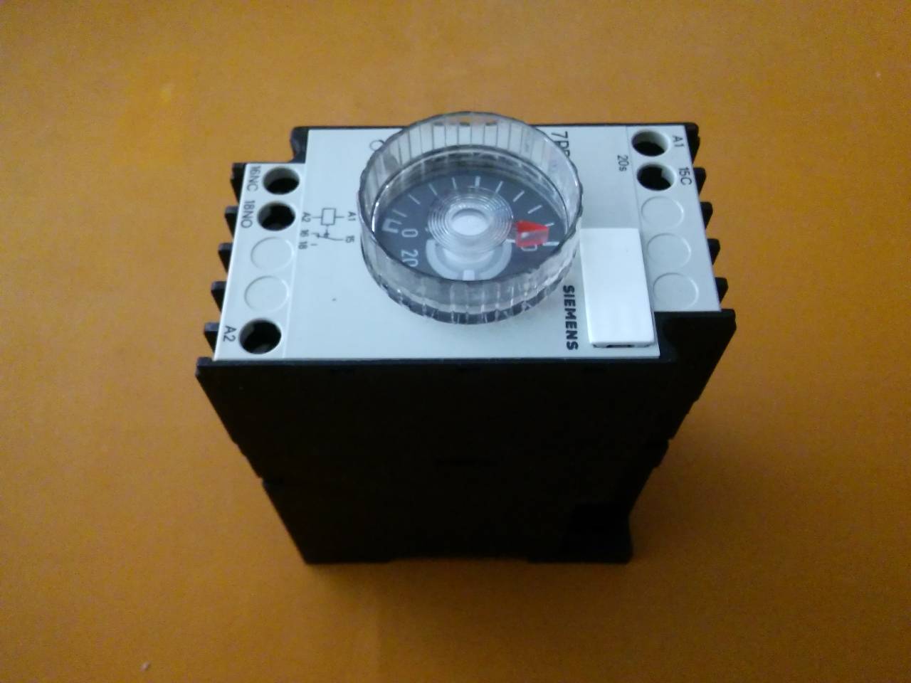 SIEMENS 7PR 7PR10 7PR1040-7AM00 SIFIR KUTULU TİMİNG RELAY 20SN ZAMAN RÖLESİ