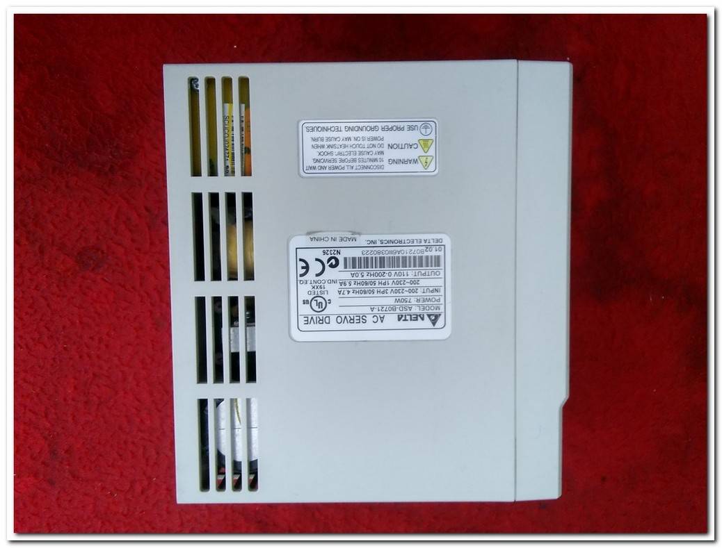 DELTA ASD-B0721-A  ECMA-C30807FS SERVO SÜRÜCÜ VE MOTOR TAKIM