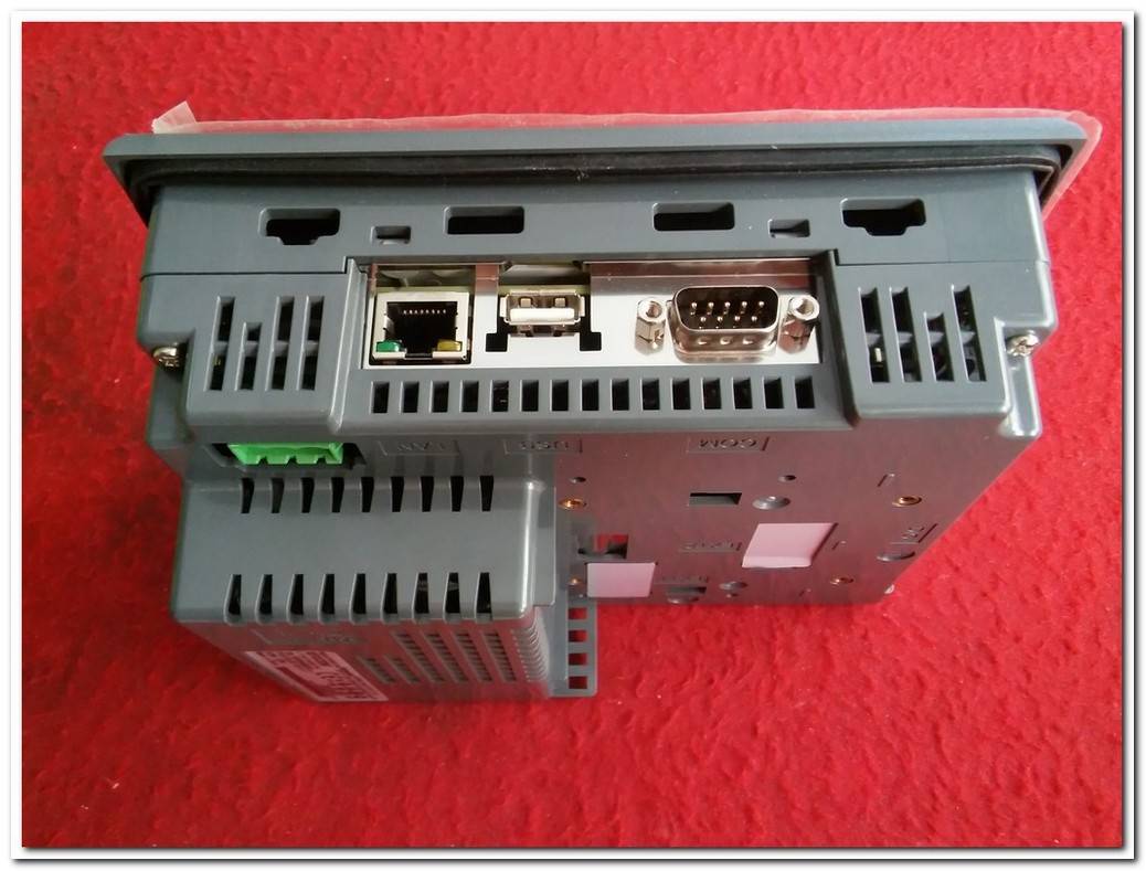 SCHNEİDER XBTGC2230T MAGELİS CONTROLLER PANEL SIFIR KUTULU HMI TOUCH OPERATÖR PANEL