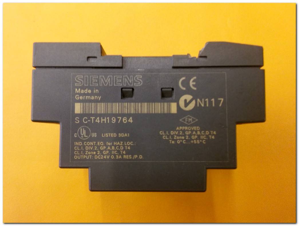SIEMENS 6ED1 052-2CC00-0BA5 6ED1 052-2CC00-0BA5 LOGO LOGIC PLC MODULE