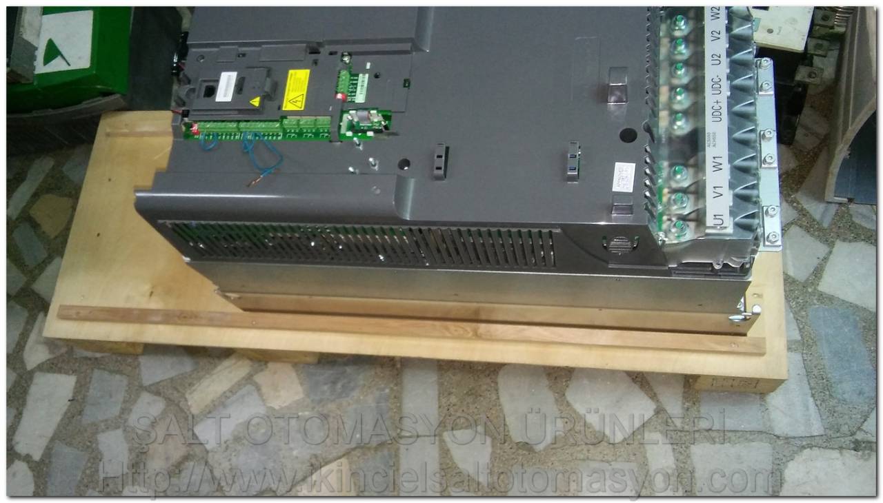 ABB ACS550-01-246A-4 ACS550 3AUA0000014490 ACS550-01-195A-4 ACS550-01-180A-4