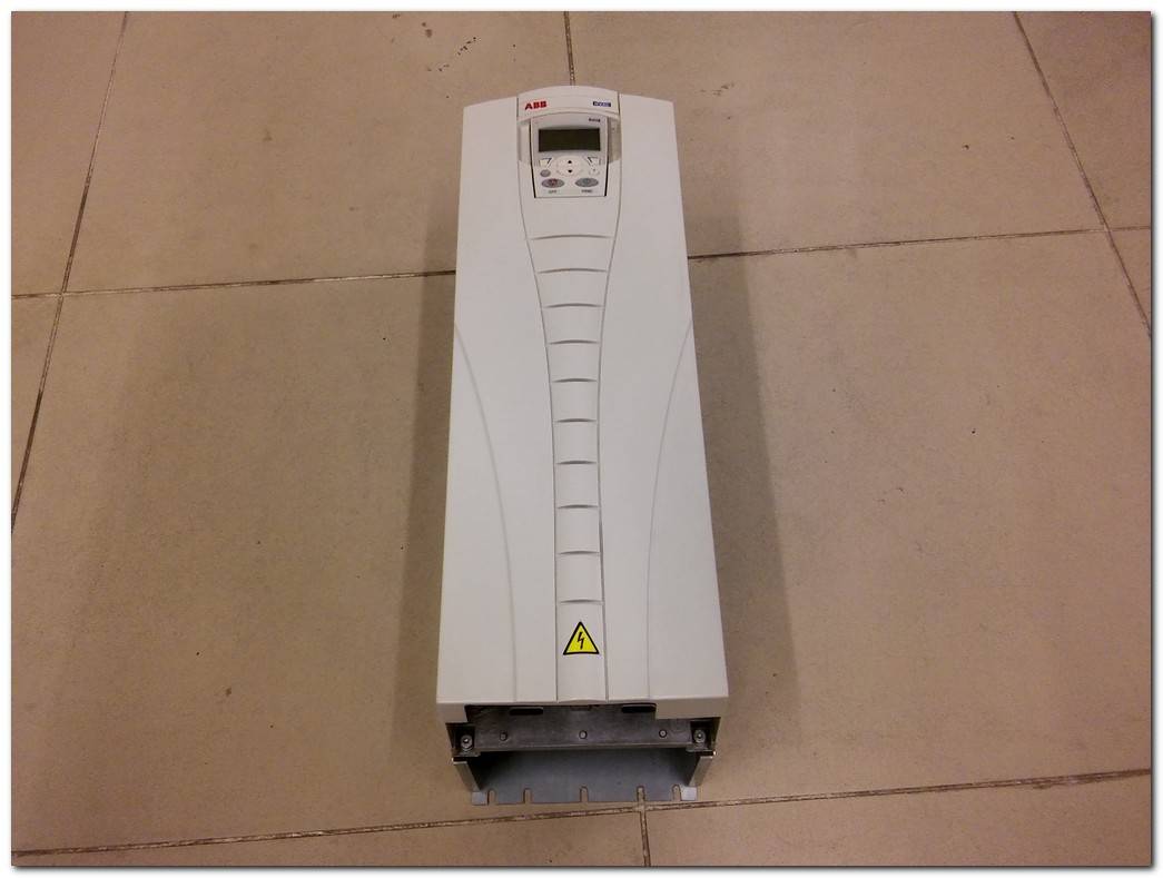 ABB ACH550-01-087A-4 45 KW HVAC FAN VE POMPA UYGULAMASINDA İDEAL SÜRÜCÜ
