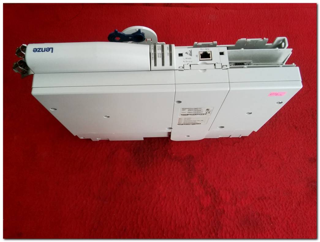 LENZE E94ASHE0044 SİNGLE DRİVE HİGH LİNE E94ASHE0044B22NNNN 1,5KW SERVO SÜRÜCÜ