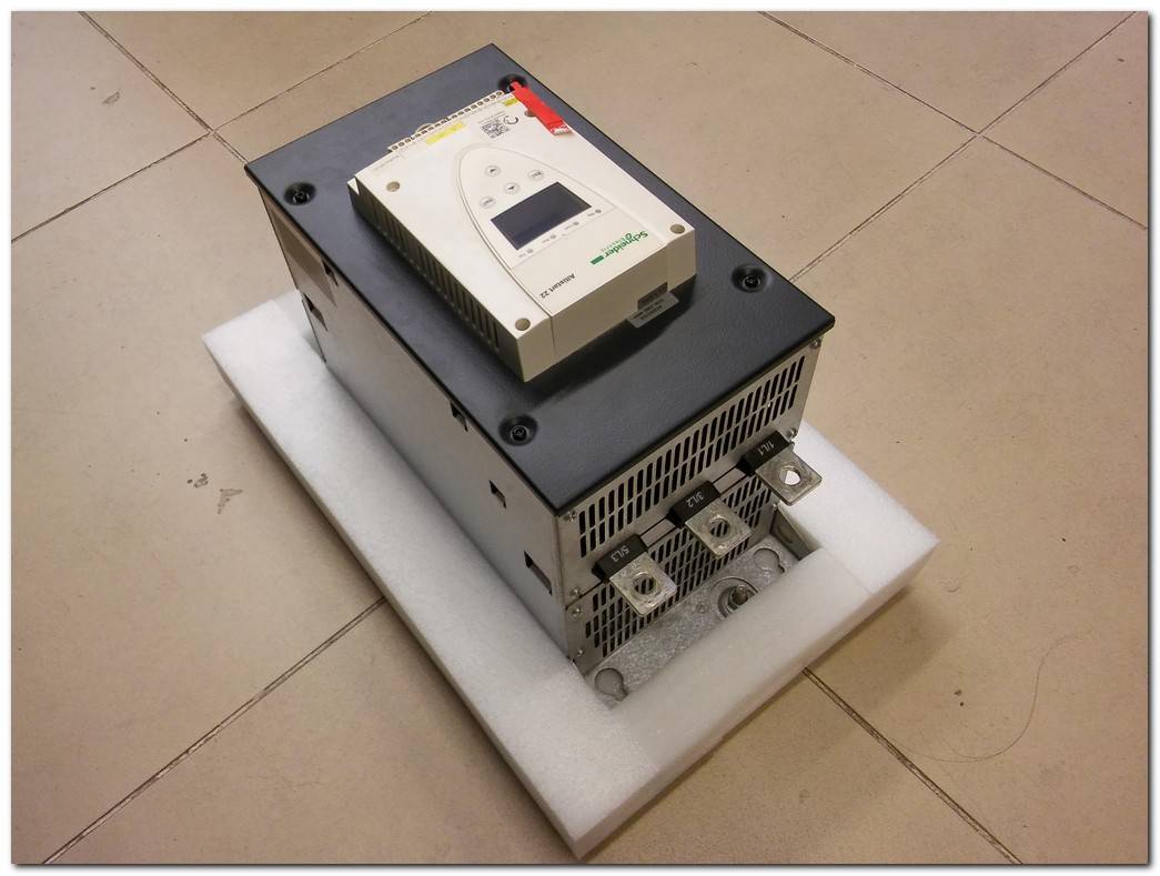 SCHNEİDER ATS22C32Q 160KW SÜRÜCÜ ALTİSTART 22 ATS22 160 KW INVERTER