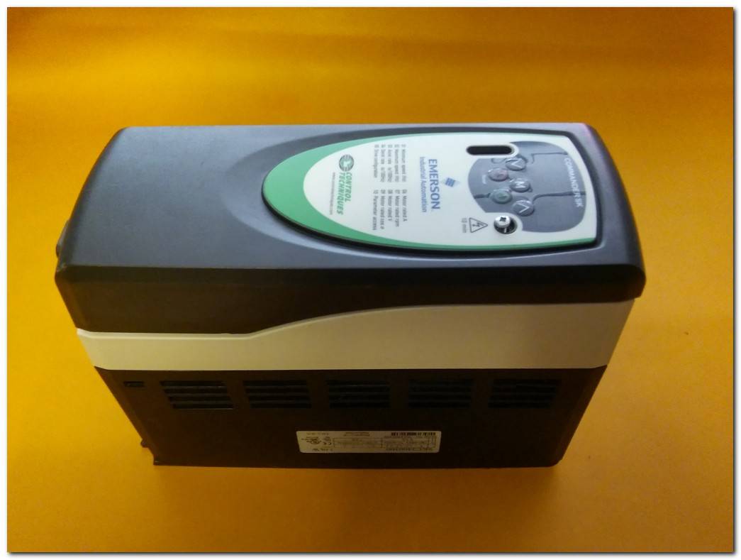 EMERSON SKC3400300 3KW SÜRÜCÜ COMMANDER SK CONTROL TECHNIQUES 3 KW INVERTER