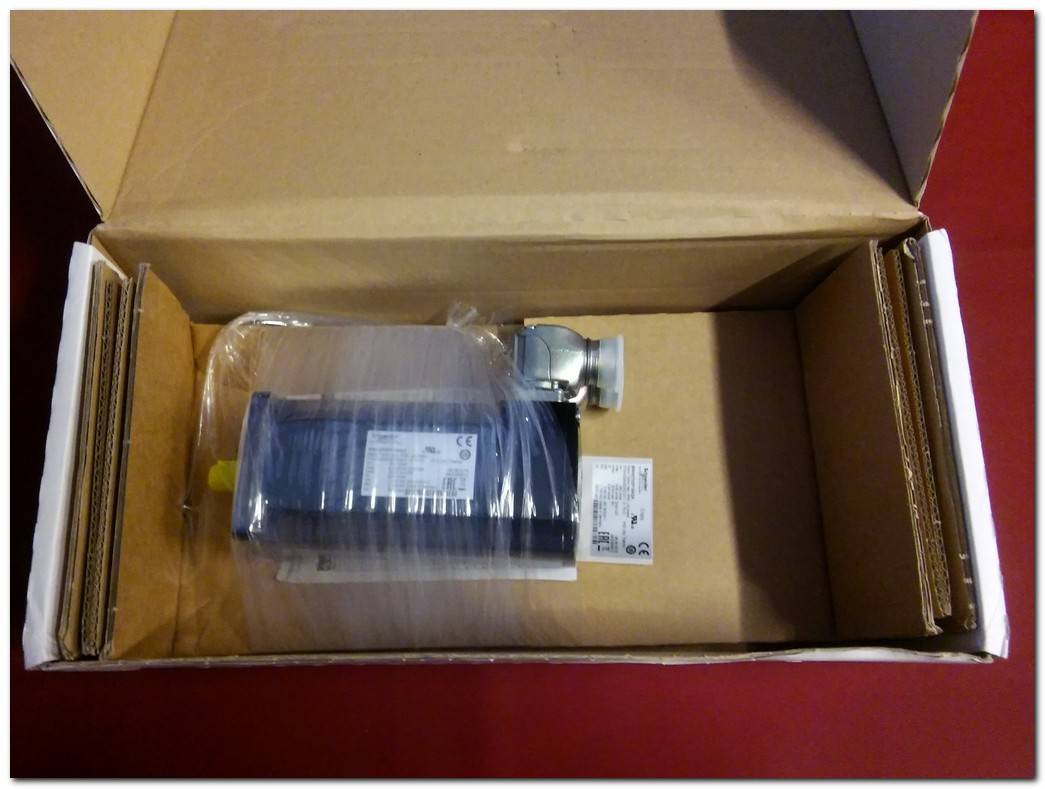 SCHNEİDER BMH0702P16A2A SERVO MOTOR SIFIR KUTULU