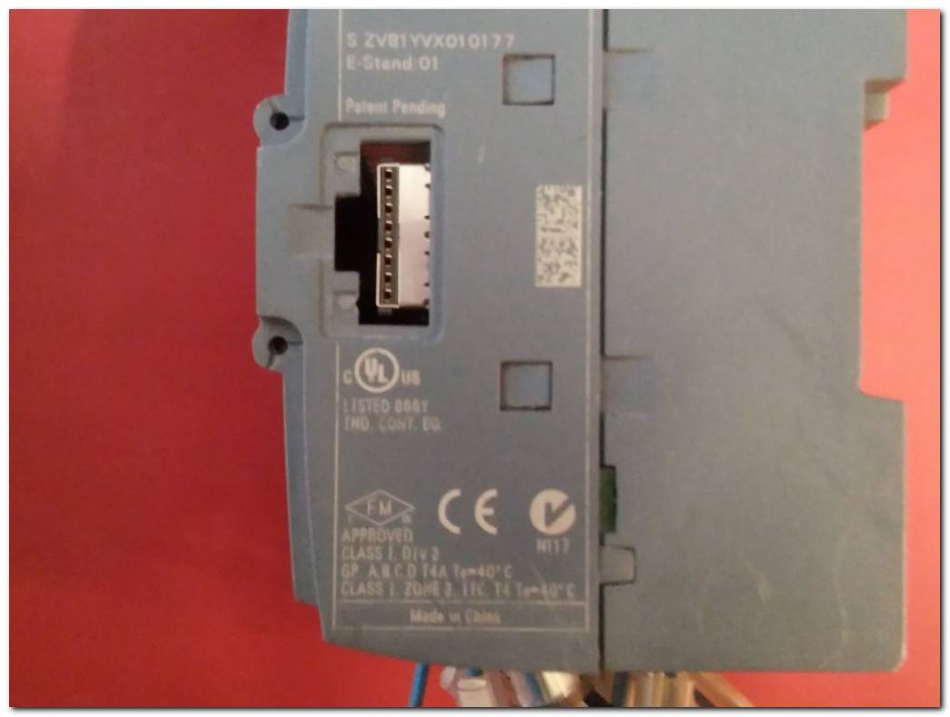 SIEMENS 6ES7 223-1PL30-0XB0 SM 1223 DCRLY RELAY AUTPUTS EK MODÜL