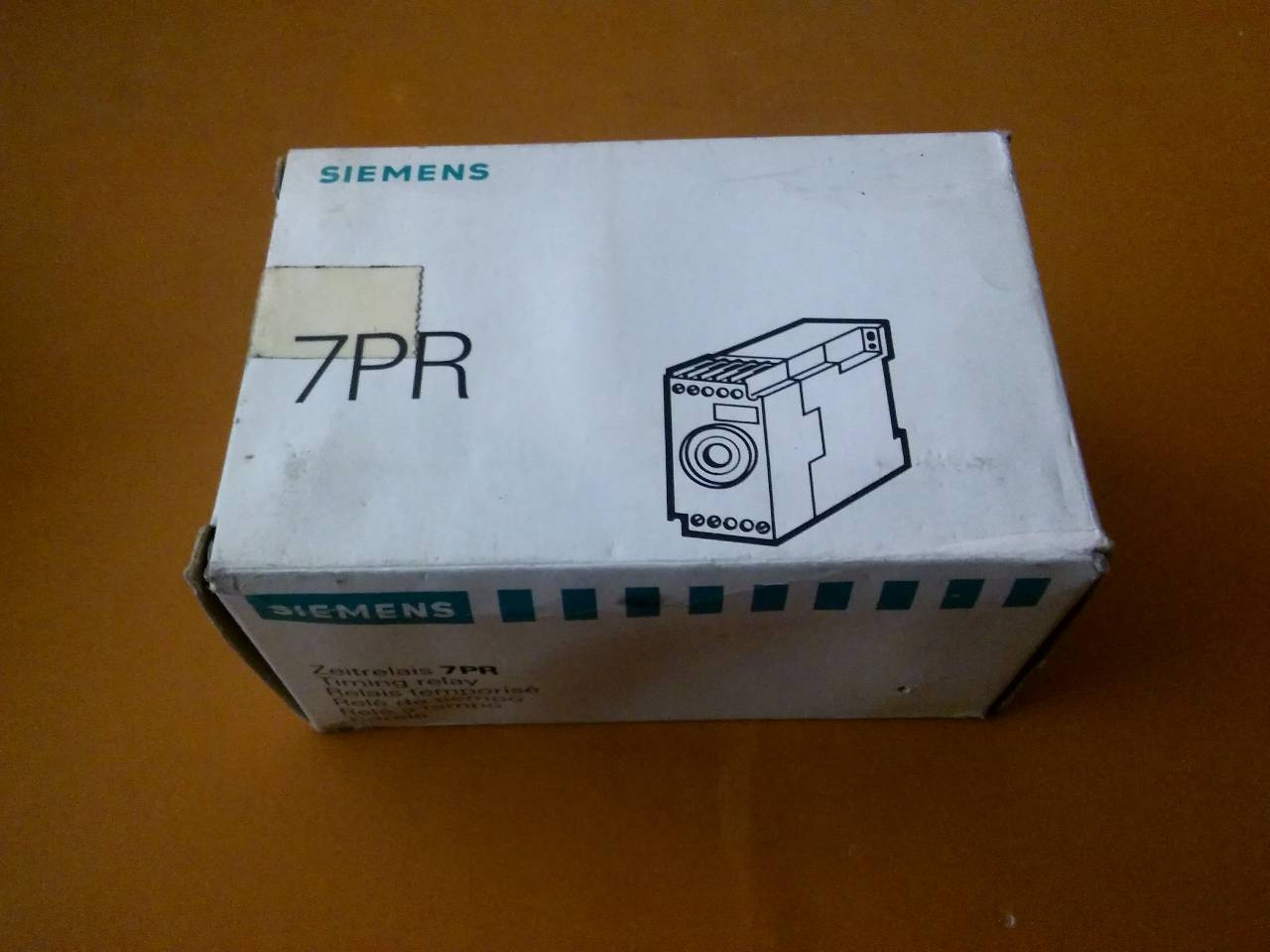SIEMENS 7PR 7PR10 7PR1040-7AM00 SIFIR KUTULU TİMİNG RELAY 20SN ZAMAN RÖLESİ
