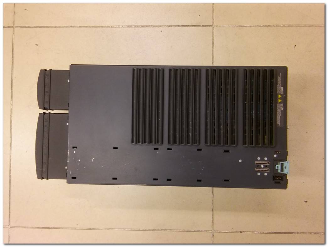 SIEMENS 6SL3225-0BE33-0AA0 6SL3225 SINAMIC POWER MODULE 250 37 KW PM240 PM 240 SÜRÜCÜ