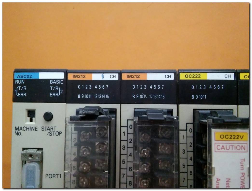 OMRON OC222V C200H-OC222V OUTPUT MODULE PLC ÇIKIŞ MODÜLÜ