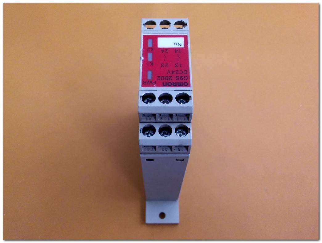 OMRON G9S-2002 DC24V SAFETY RELAY UNIT GÜVENLİK RÖLE ÜNİTESİ