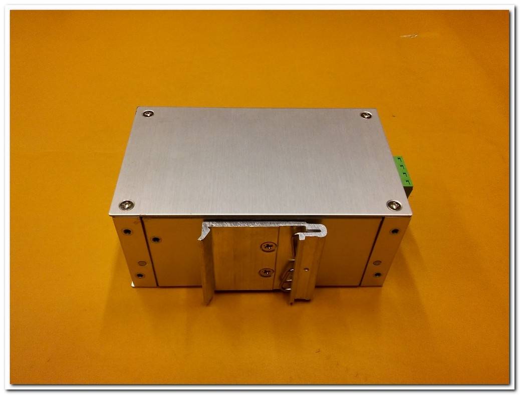 MAXO EDS-208A 8 PORT KOMPAKT ETHERNET ANAHTARI
