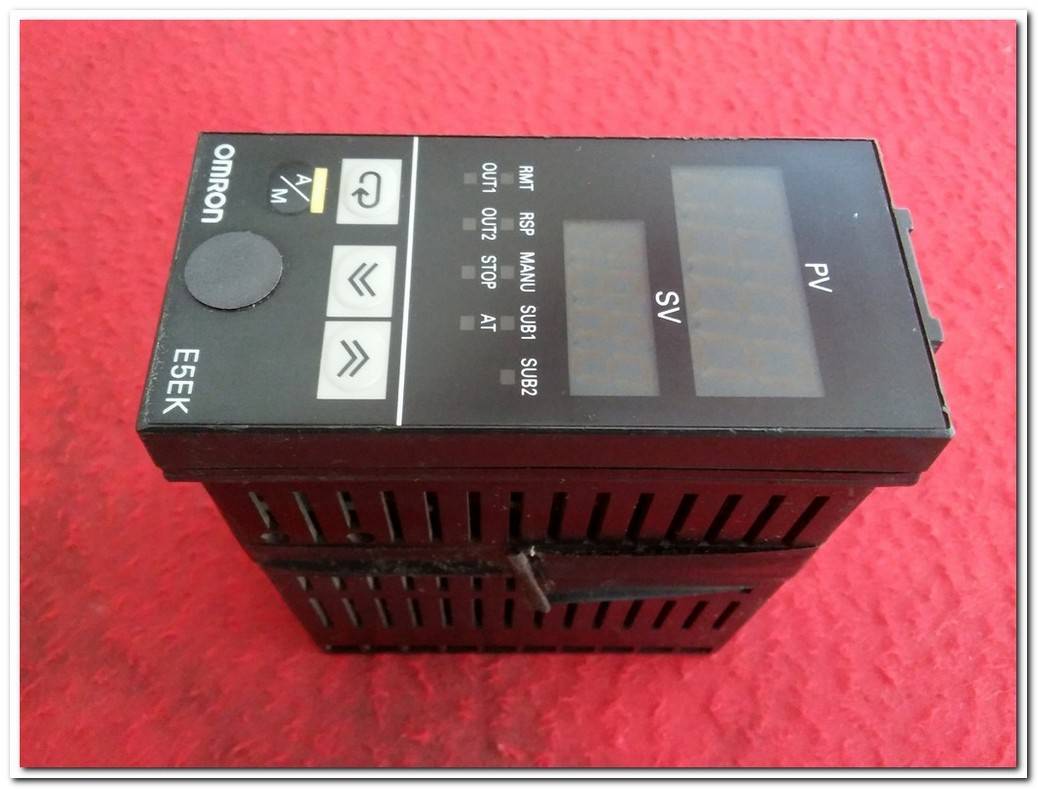 OMRON E5EK E5EK-AA2-500 DIGITAL CONTROLLER DİJİTAL KONTROL CİHAZI