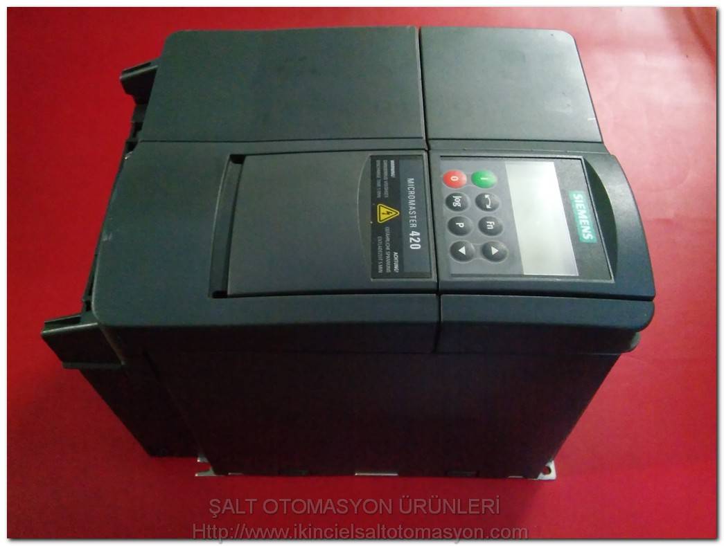 SIEMENS 6SE6440-2AD27-5CA1 MICROMASTER 440 11KW SIFIR KUTULU SÜRÜCÜ