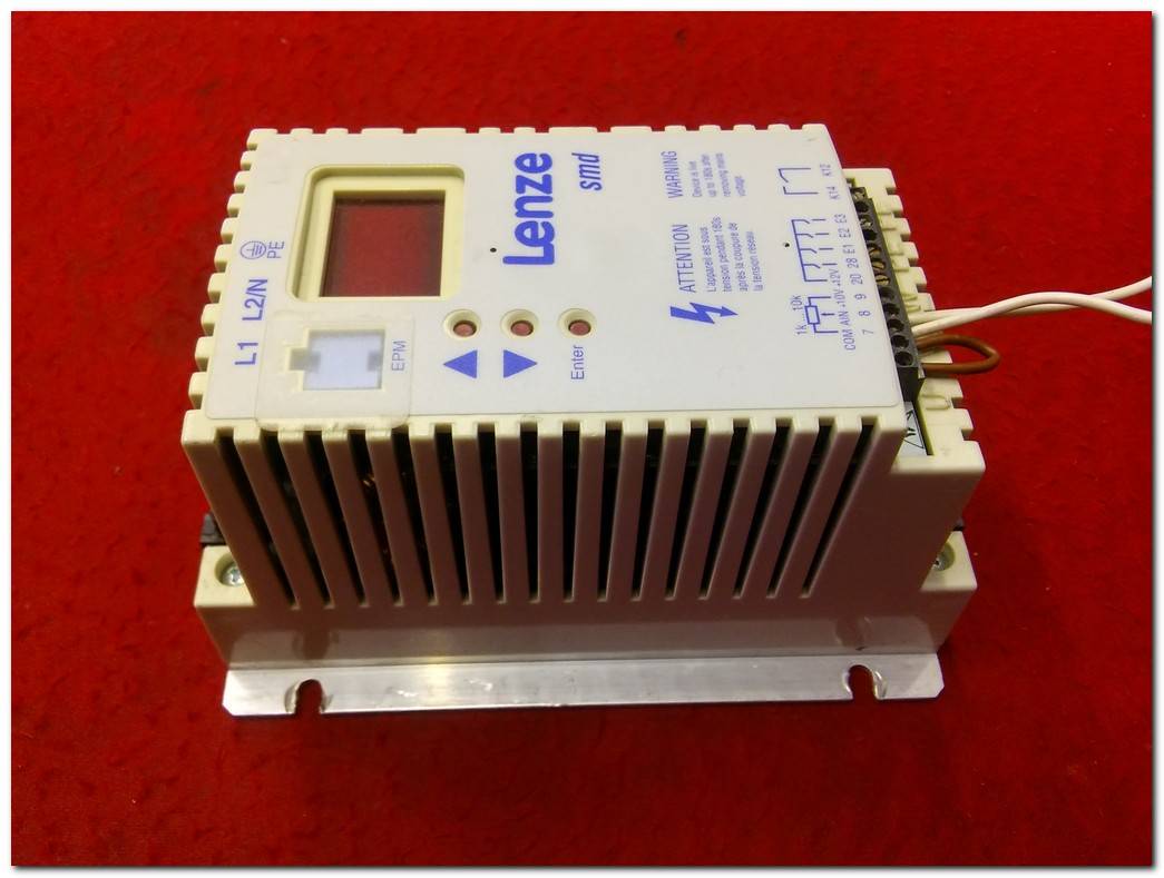 ESMD251X2SFA LENZE