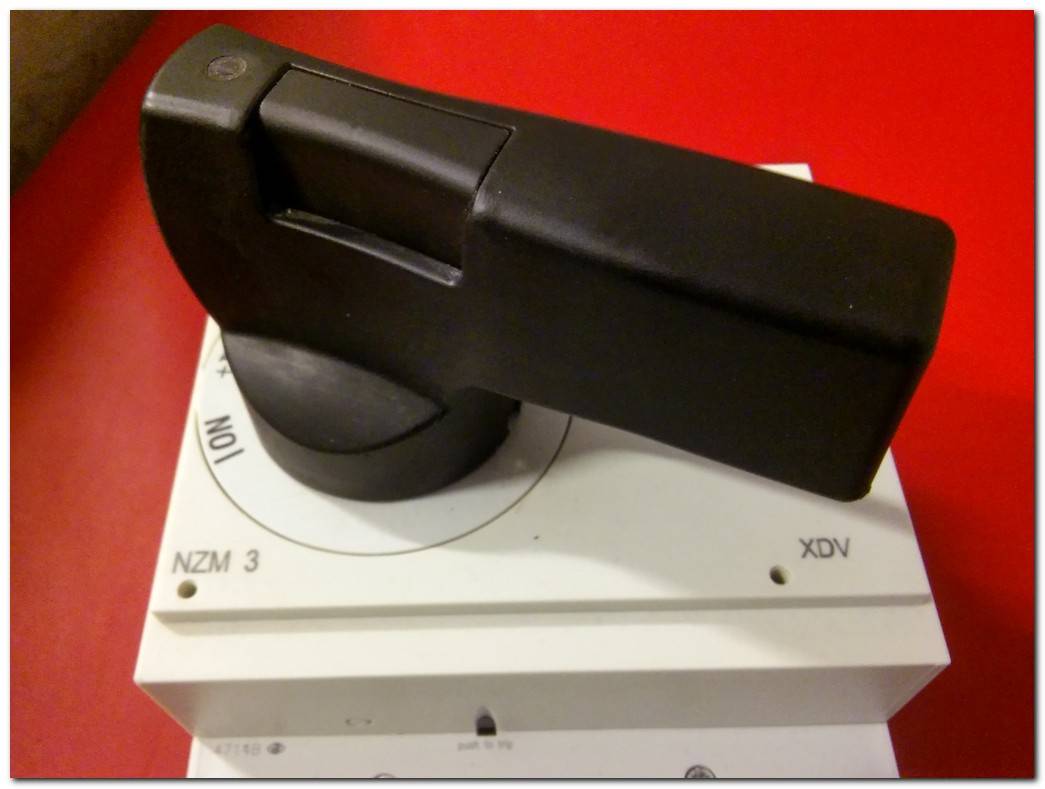 MOELLER NZM 3 400A TMŞ DEVRE KESİCİ 400 AMPER ŞALTER