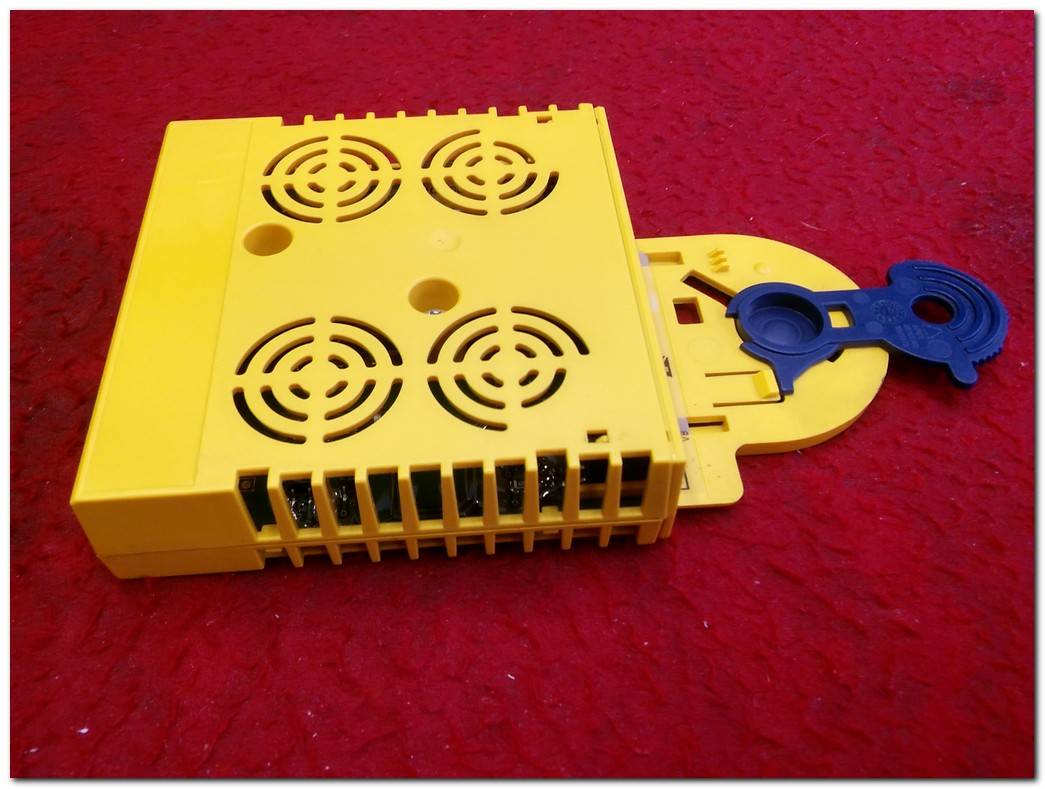 LENZE E94AYAB SM 100 E94AYAB SM100 SAFETY MODULE GÜVENLİK MODÜLÜ
