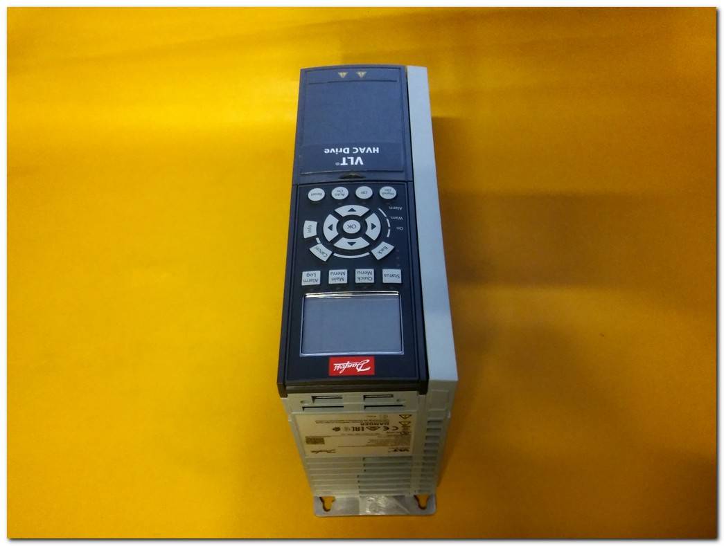 DANFOSS FC-102P3K0 FC-102P3K0T4E20H2 VLT HVAC DRİVE  3 KW SÜRÜCÜ