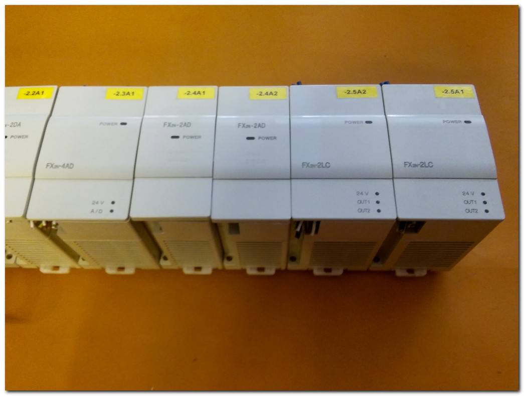 MITSUBISHI FX2N-16MR MELSEC FX2N PLC MODULE 