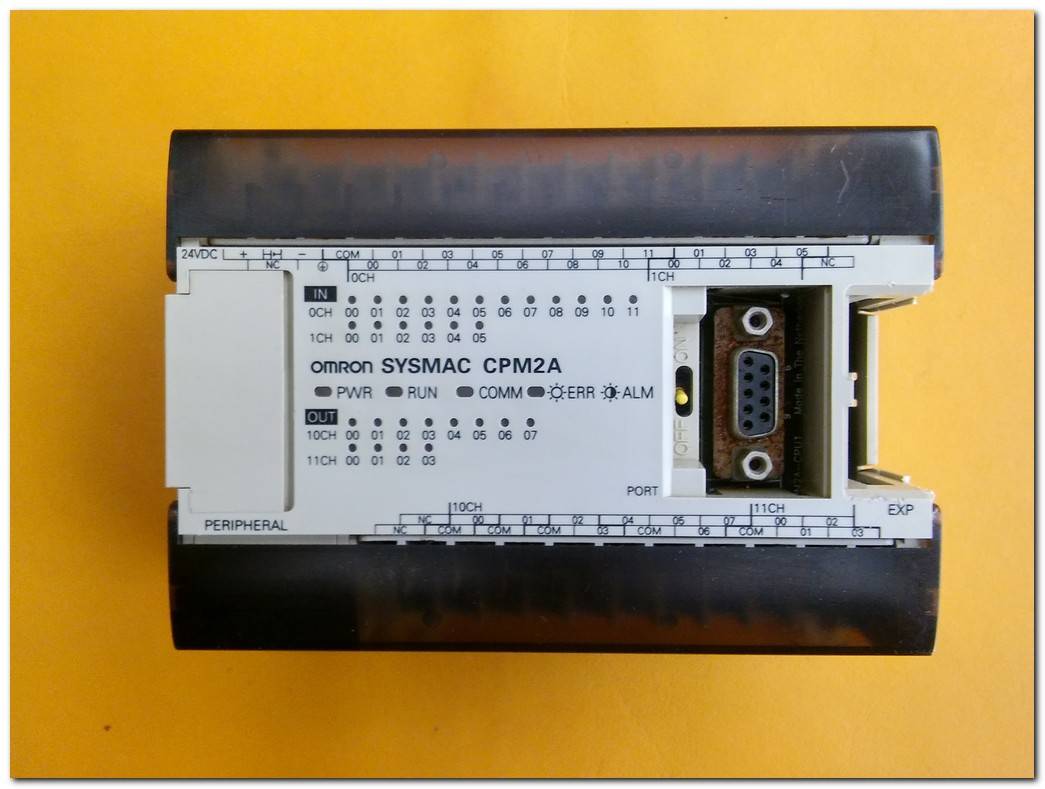 OMRON CPM2A-30CDR-D SYSMAC CPM2A PROGRAMMABLE CONTROLLER PLC