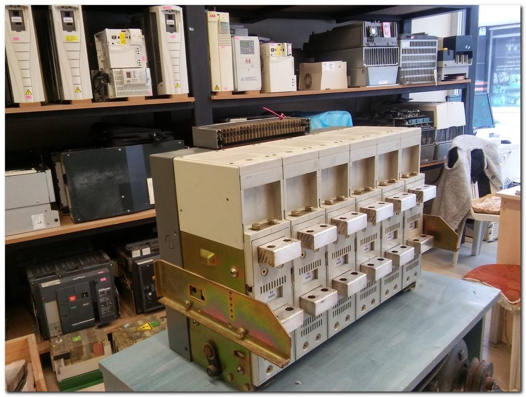 ABB SACE E4 SACE E4S 40 4000A MASTERPACT DEVRE KESİCİ