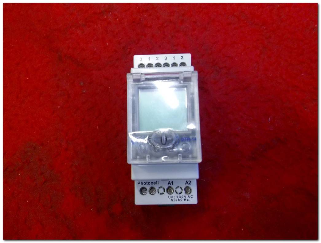ENTES DTR-14 FOTOSELLİ ASTRONOMİK ZAMAN RÖLESİ
