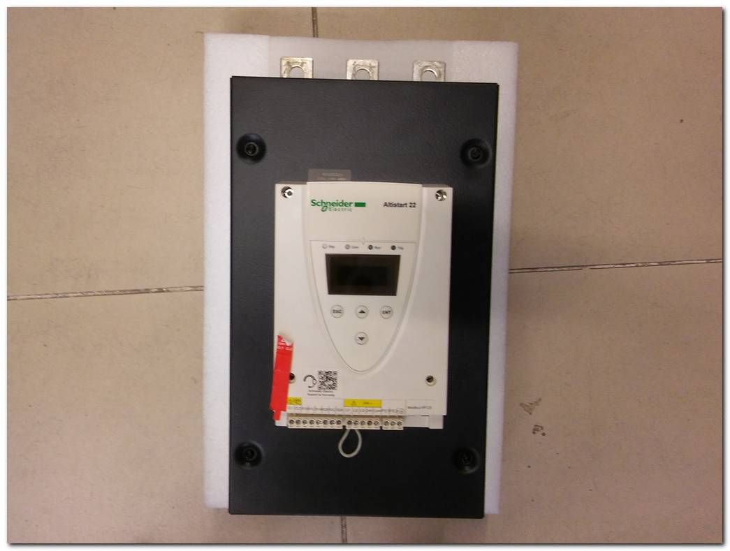 SCHNEİDER ATS22C32Q 160KW SÜRÜCÜ ALTİSTART 22 ATS22 160 KW INVERTER