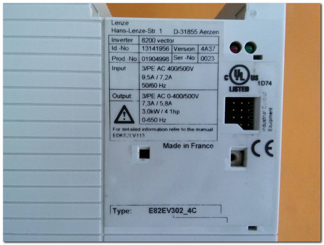 LENZE E82EV302-4C E82EV302K4C 13436485 8200 3KW VECTOR SÜRÜCÜ 3 KW INVERTER
