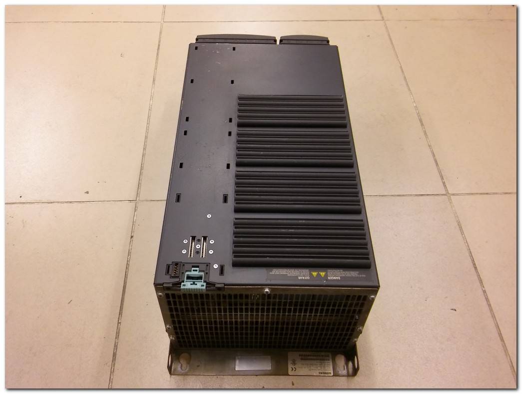 SIEMENS 6SL3225-0BE33-0AA0 6SL3225 SINAMIC POWER MODULE 250 37 KW PM240 PM 240 SÜRÜCÜ