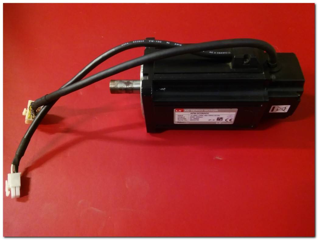 LS APM-SC08AEK APMSC 800W SERVO MOTOR