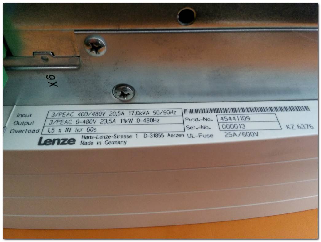 LENZE EVF8246-E-V020 EVF8246-E EVF8246 11KW SÜRÜCÜ 11 KW INVERTER