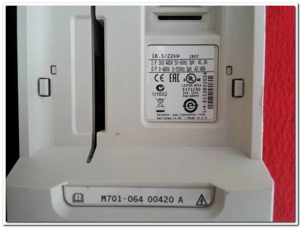 KARL MAYER M701-064 00420 A 22KW SÜRÜCÜ CONTROL TECHNIQUES 22 KW EMERSON INVERTER