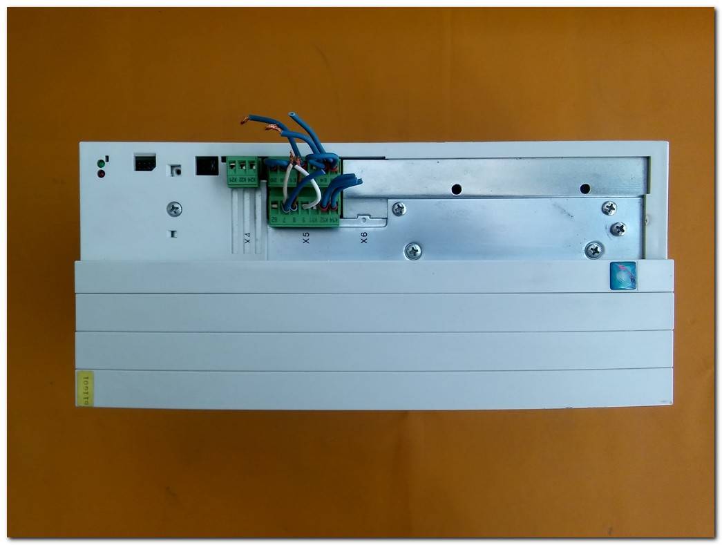 LENZE EVF8246-E-V020 EVF8246-E EVF8246 11KW SÜRÜCÜ 11 KW INVERTER
