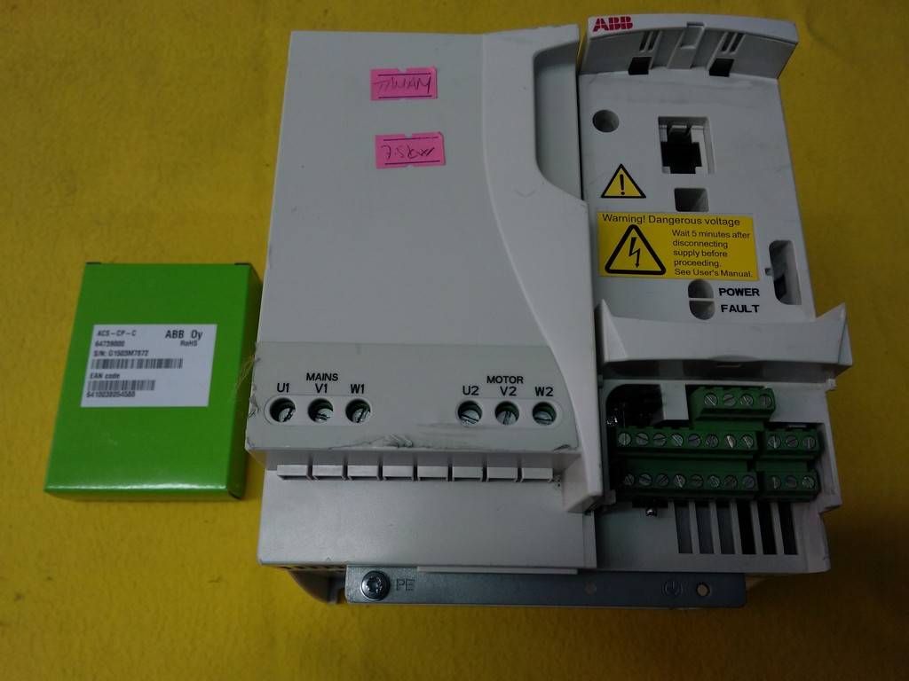 ABB ACS355-03E-15A6-4 7,5KW 10HP 15,6A SÜRÜCÜ INVERTER DRIVER