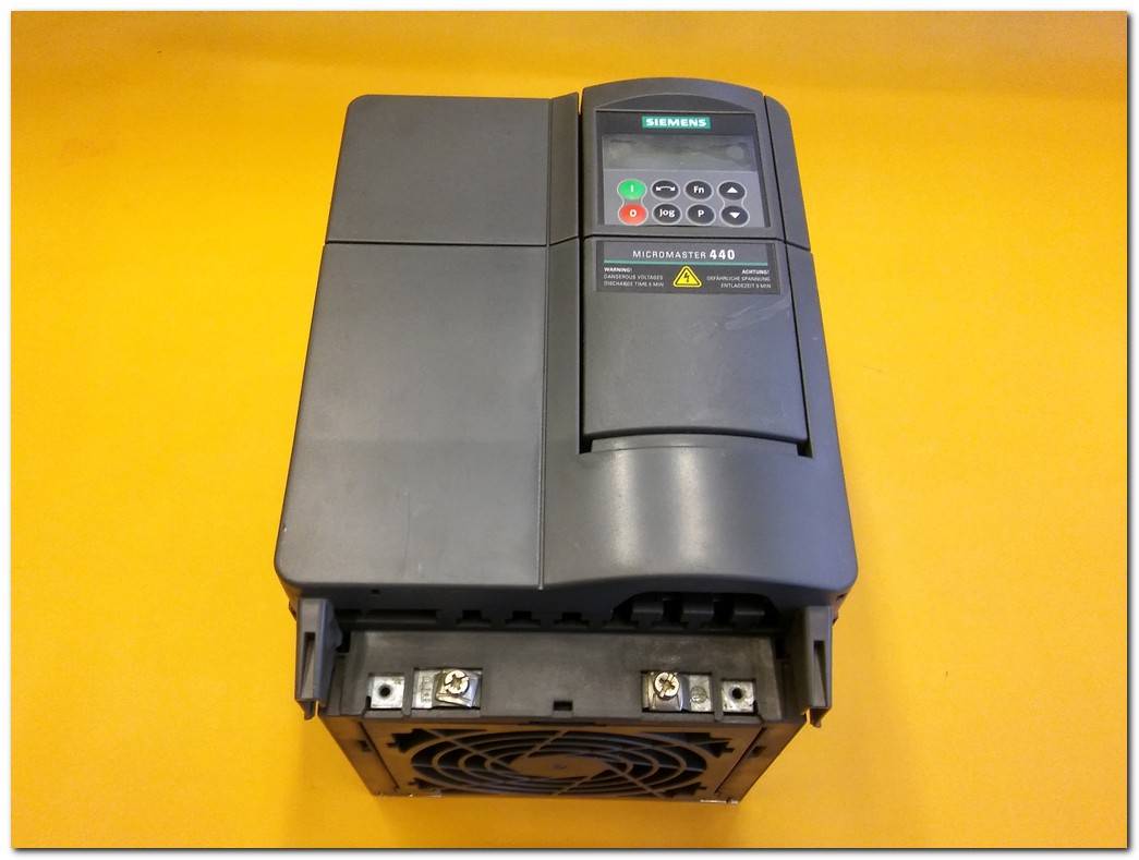 SIEMENS 6SE6440-2AD31-1CA1 2AD31 15KW MICROMASTER 440 15 KW 6SE6400-3CC03-5CD3 KOMUTASYON ŞOK BOBİNİ