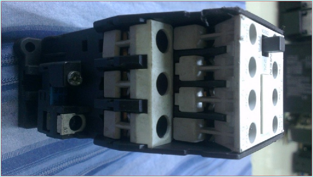 SIEMENS 3TF4222-0A 3TF42 22E 3TF4222E 35A KONTAKTÖR SIFIRDAN FAR