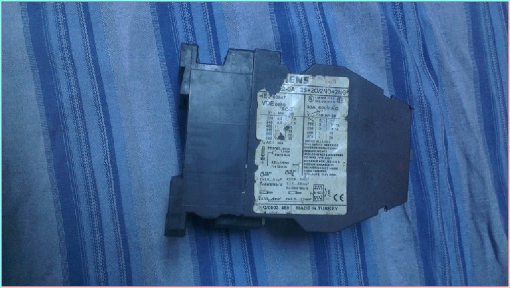 SIEMENS 3TF4222-0A 3TF42 22E 3TF4222E 35A KONTAKTÖR SIFIRDAN FAR