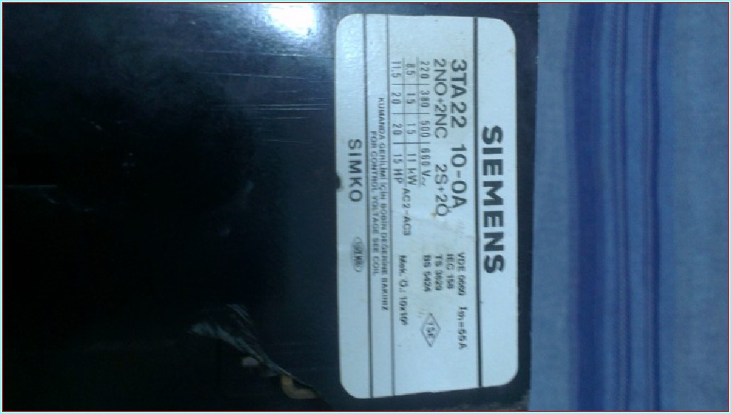 SIEMENS 3TA22 KONTAKTÖR