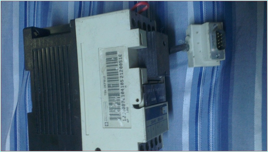 TELEMECANİQUE TSX DEF812 GİRİŞ MODÜLÜ