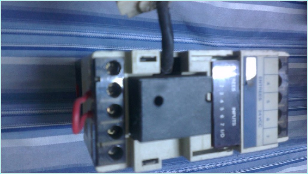 TELEMECANİQUE TSX DEF812 GİRİŞ MODÜLÜ
