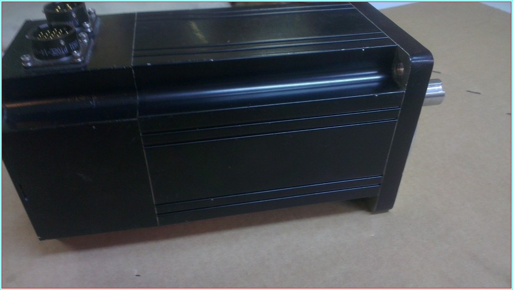 PARKER MPM1141 2156 1,6KW 8,7A SERVO MOTOR